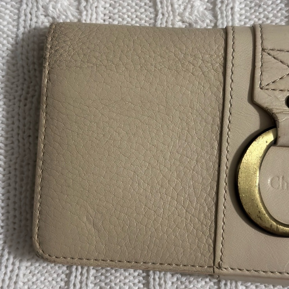 Chloé Beige Leather Long Wallet with Gold C - Picture 3 of 12